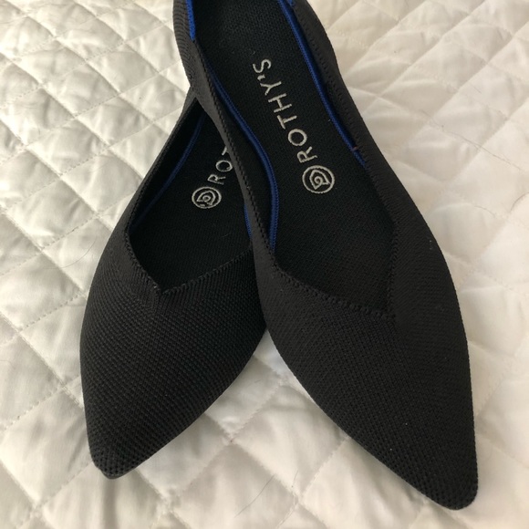 Rothy's Shoes - Rothy’s EUC Black points size 9